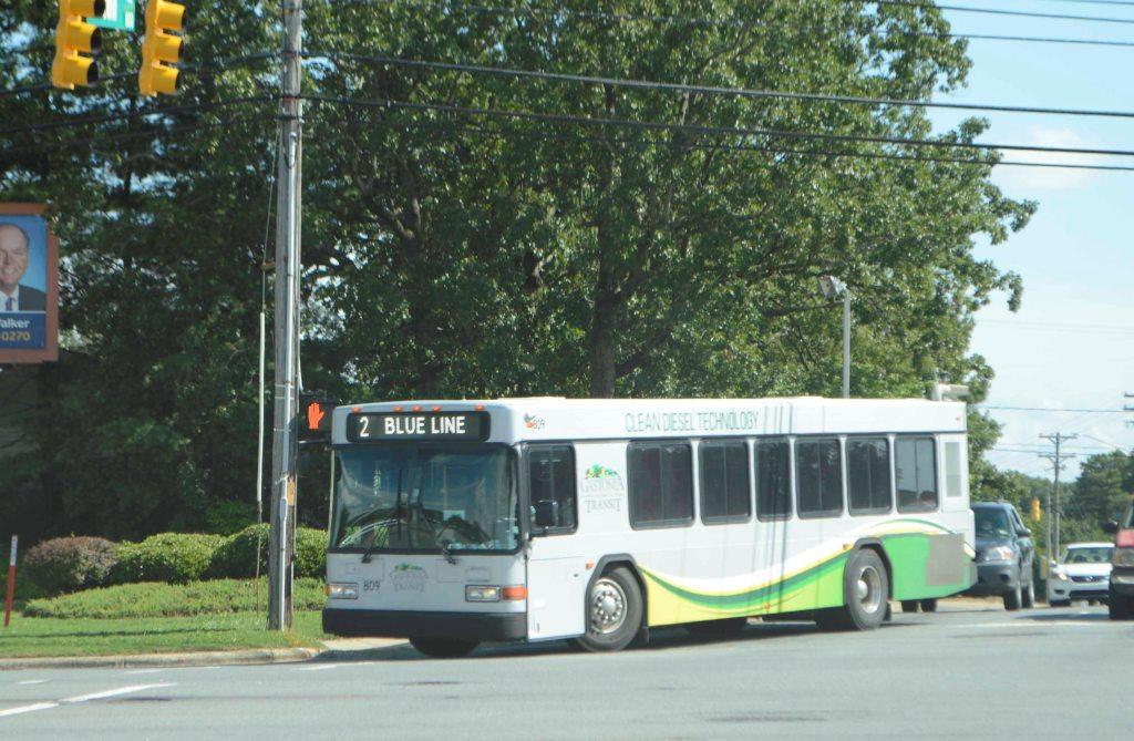 City bus Blue Line at Union & Garrison 2018   edited